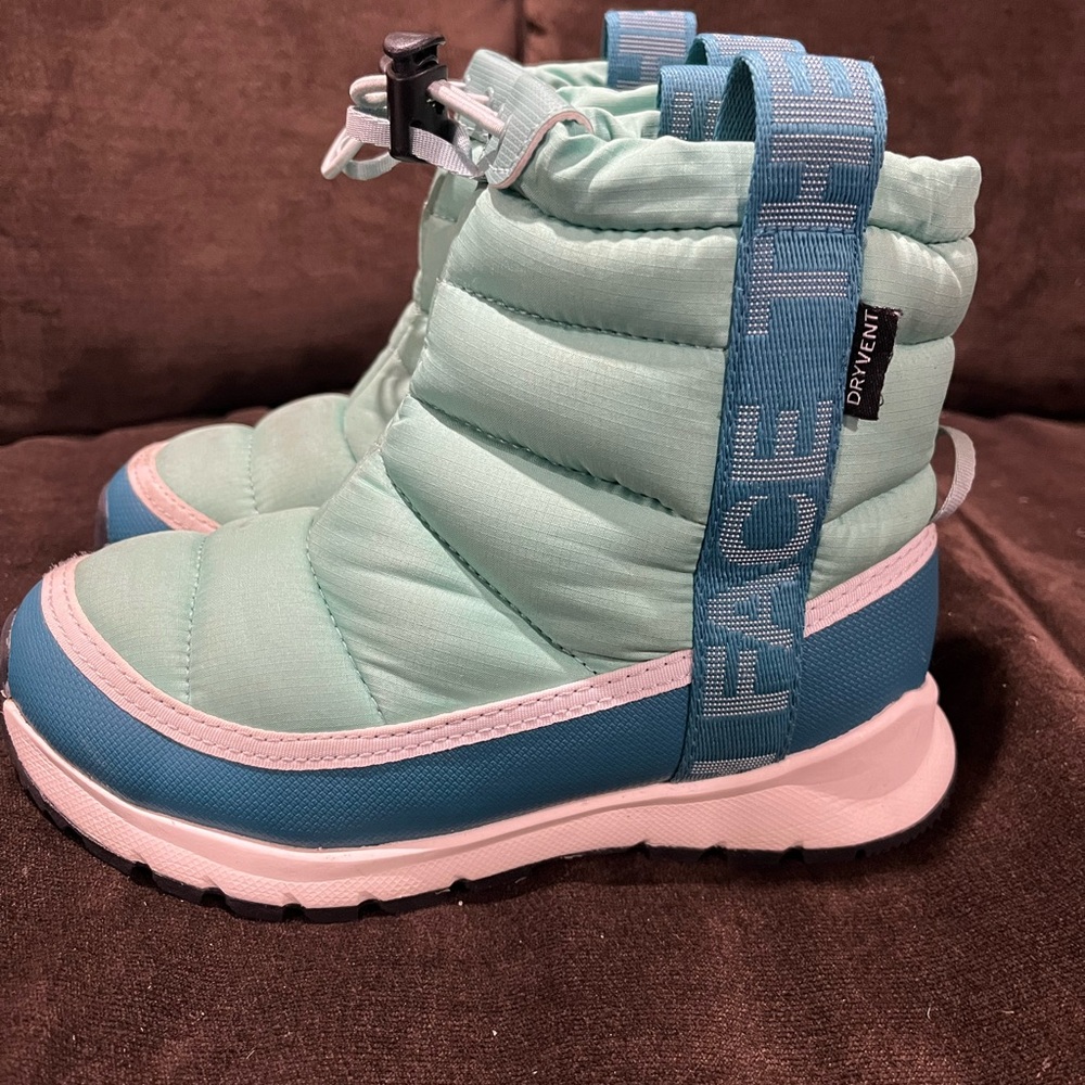 North face Winter boots